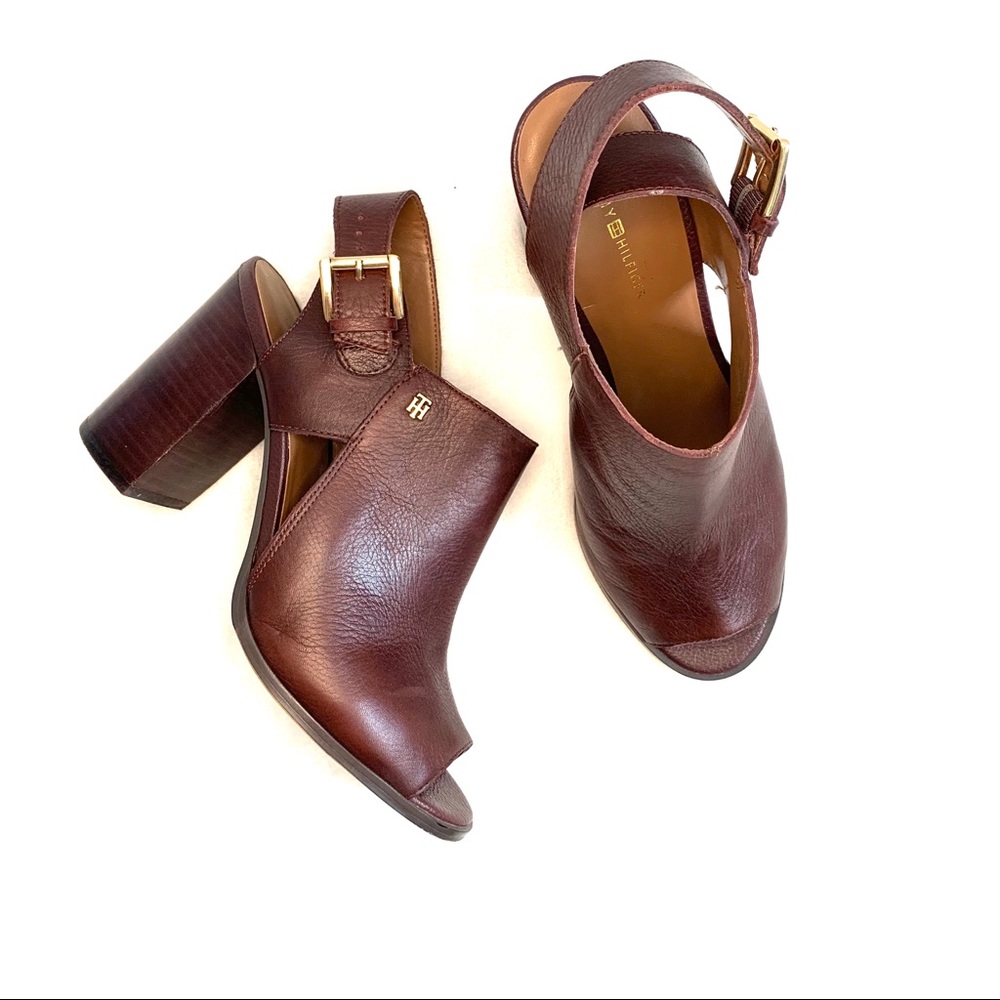 TOMMY HILFIGER | Brown Leather Ankle Strap Heels